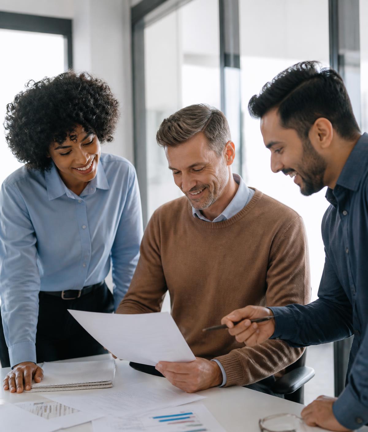 Especialista financeiro da Consult Cred em atendimento